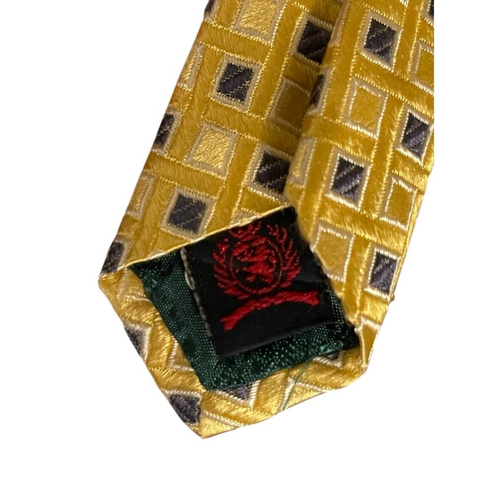 Vintage Tommy Hilfiger 100% Silk Tie - Picture 5 of 6
